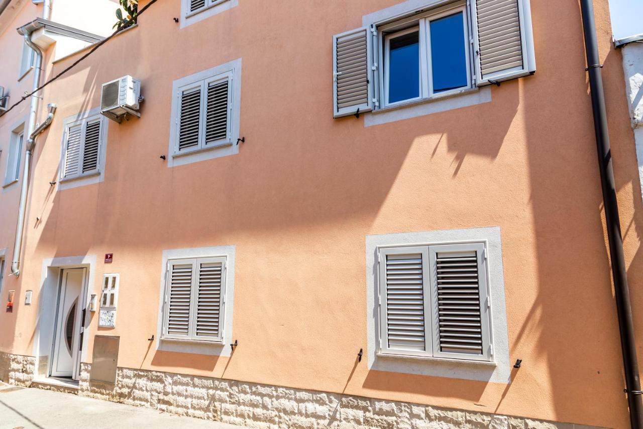 Sunny Old Town Apartment Koper Exterior photo